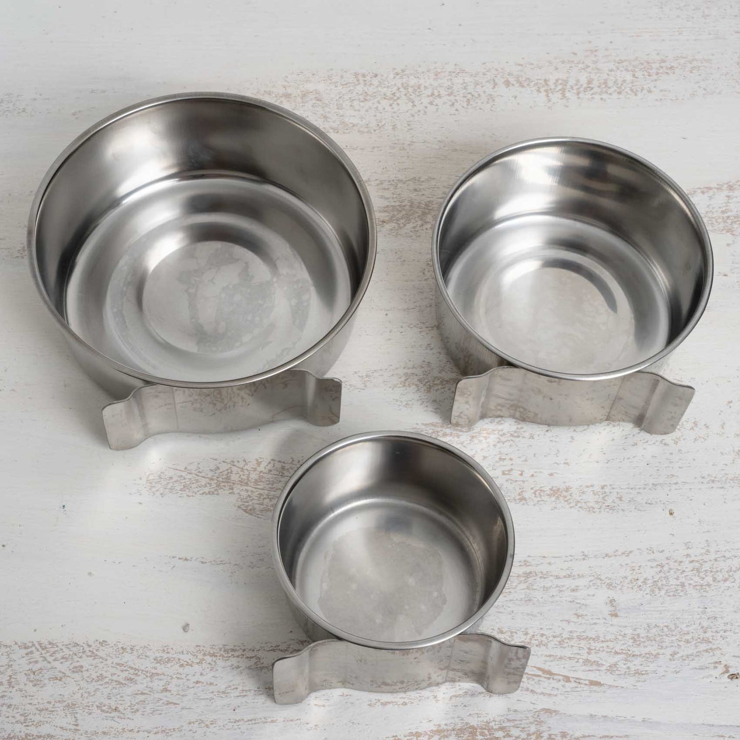 Edelstahlnäpfe mit Halteplatte zum Einschieben