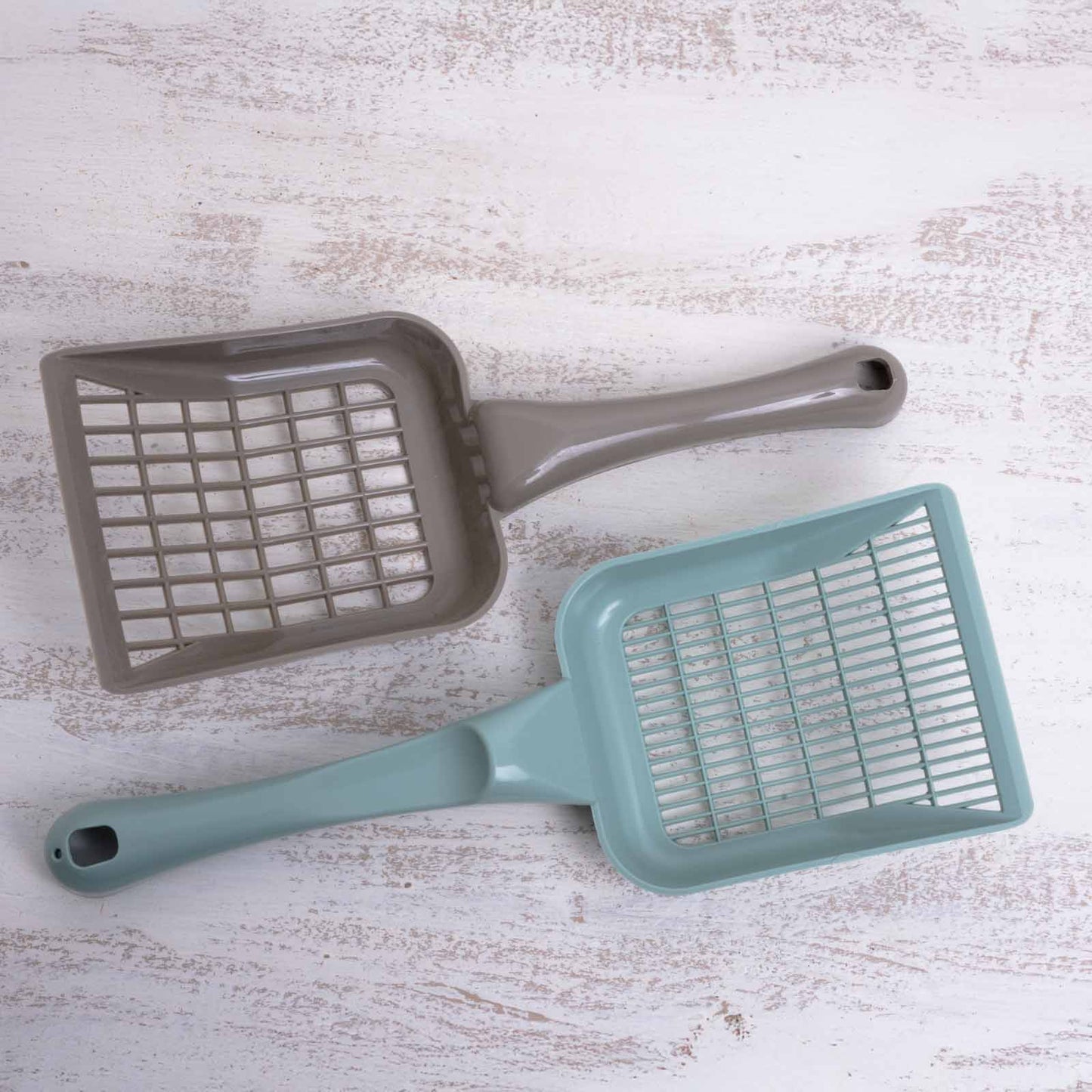 Kotschaufel aus Kunststoff – zur Reinigung der Einstreu