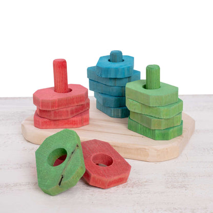 Stapel-Brettchen mit Buchenholzklötzchen – Intelligenzspielzeug für Papageien