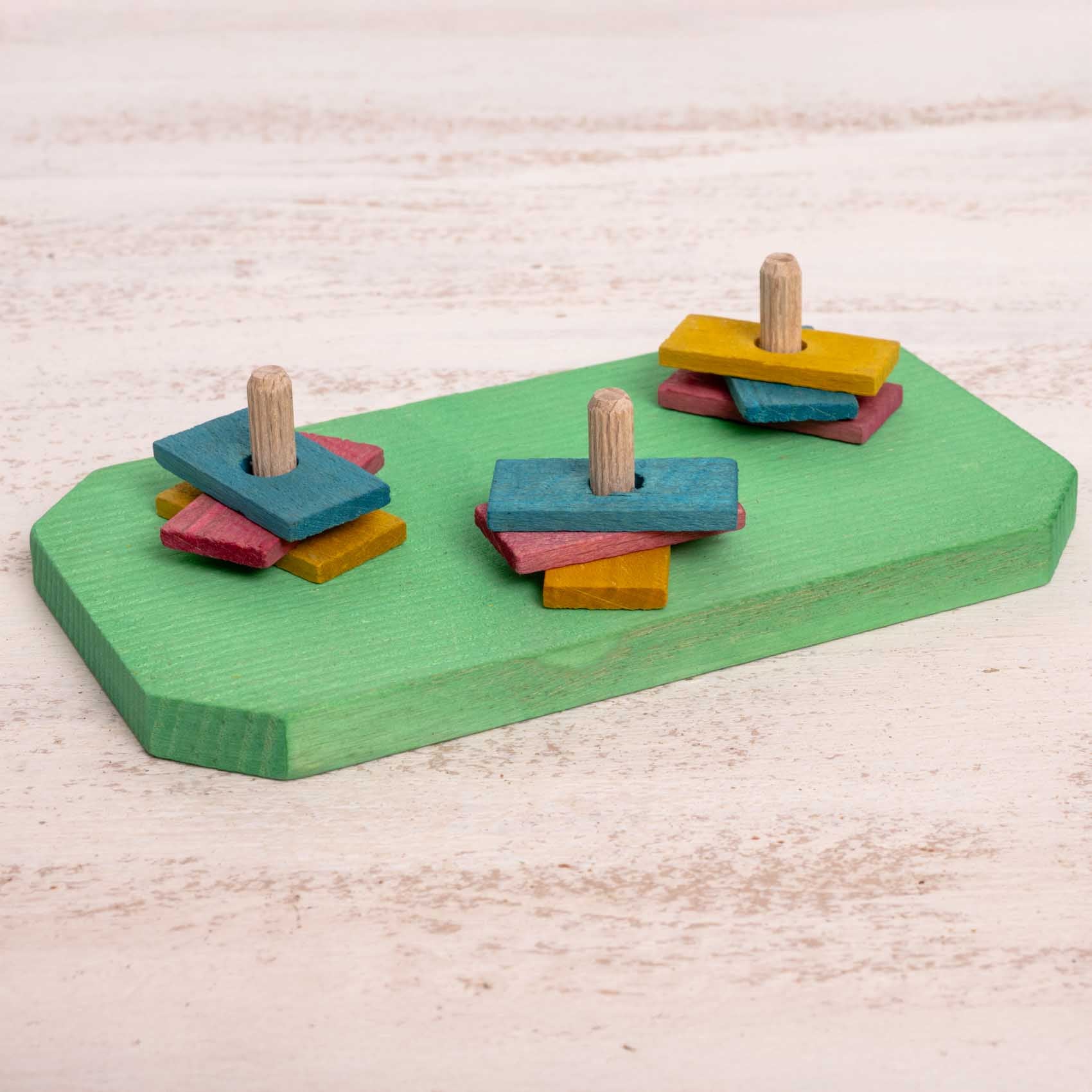 Stapelbrettchen – Intelligenzspielzeug für Wellensittiche & kleine Papageien