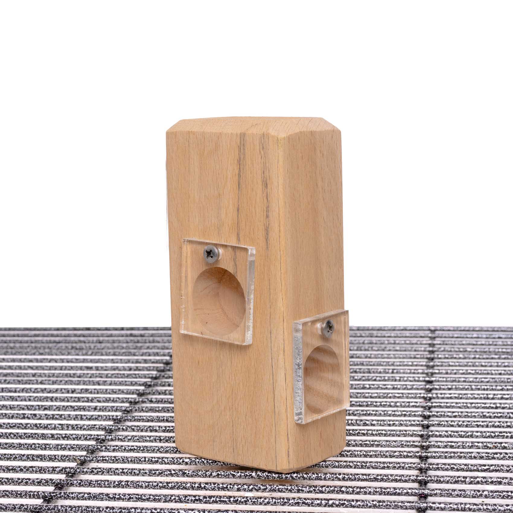 Versteckspielturm mit 3 Türchen für Sittiche und kleine Papageien