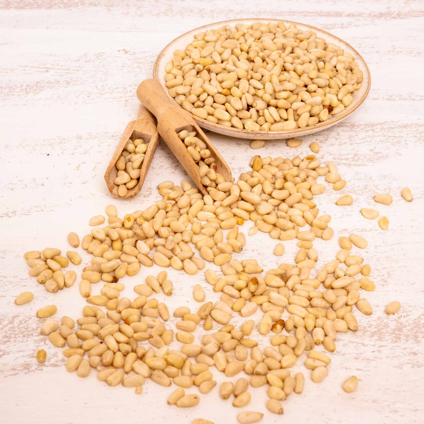 Pinienkerne China 100 g – Papageienfutter