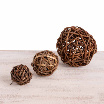 Weidenkugel klein – Naturspielzeug für Sittiche und Papageien