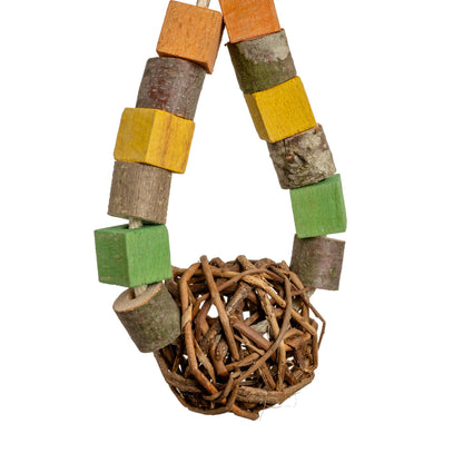 Naturholztriangel mit Weidenball - Papageienspielzeug