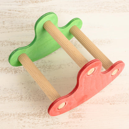 Bunte Schaukel-Wippe – Spiel- und Sitzspaß für kleine Vögel – Sittichspielzeug