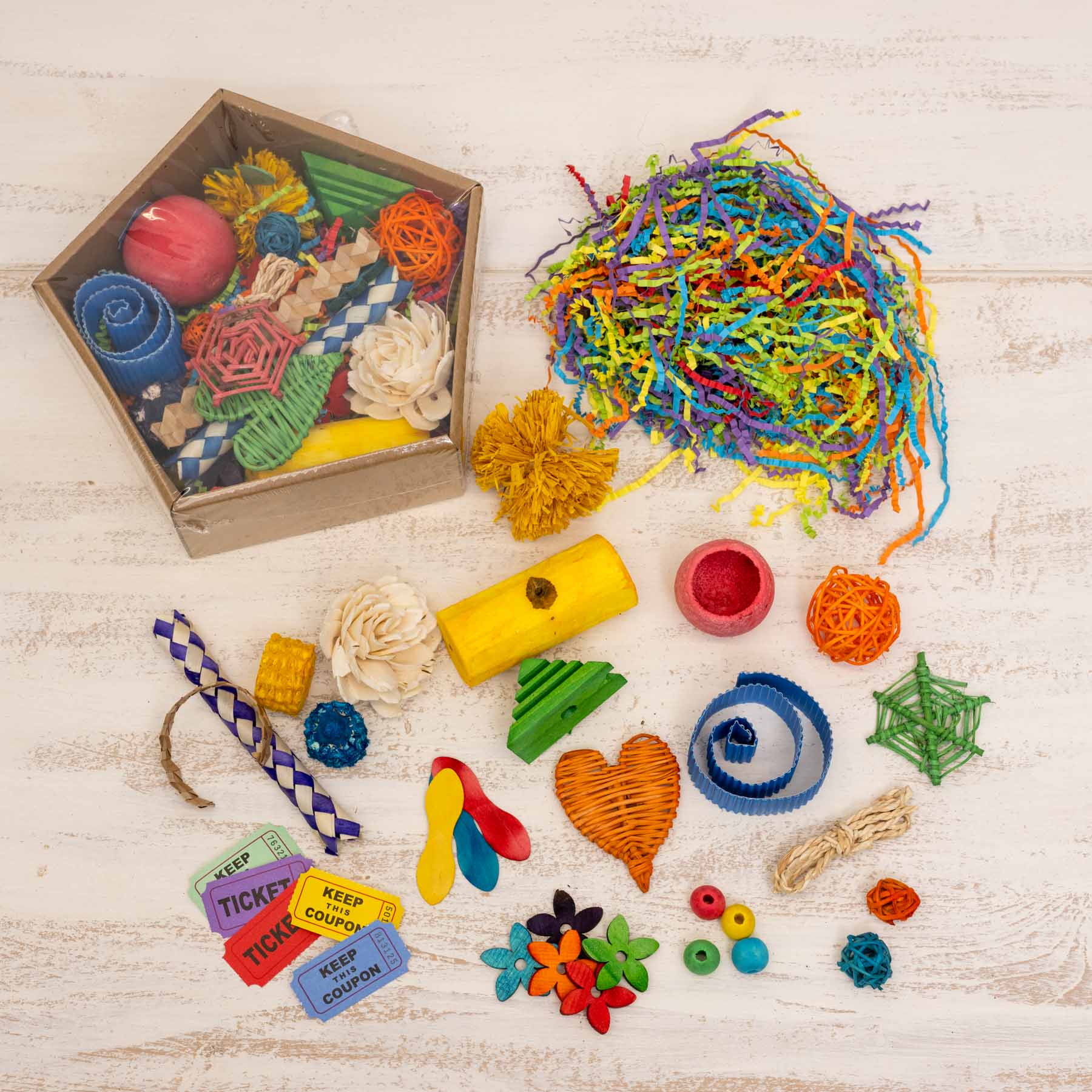 DIY Toy Gift Box – Kreative Spielzeugteile für Sittiche und kleine Papageien