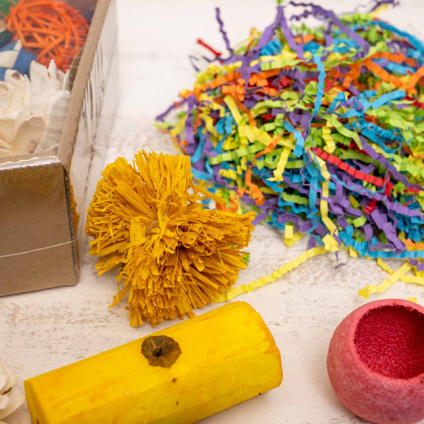Detail - DIY Toy Gift Box – Kreative Spielzeugteile für Sittiche und kleine Papageien