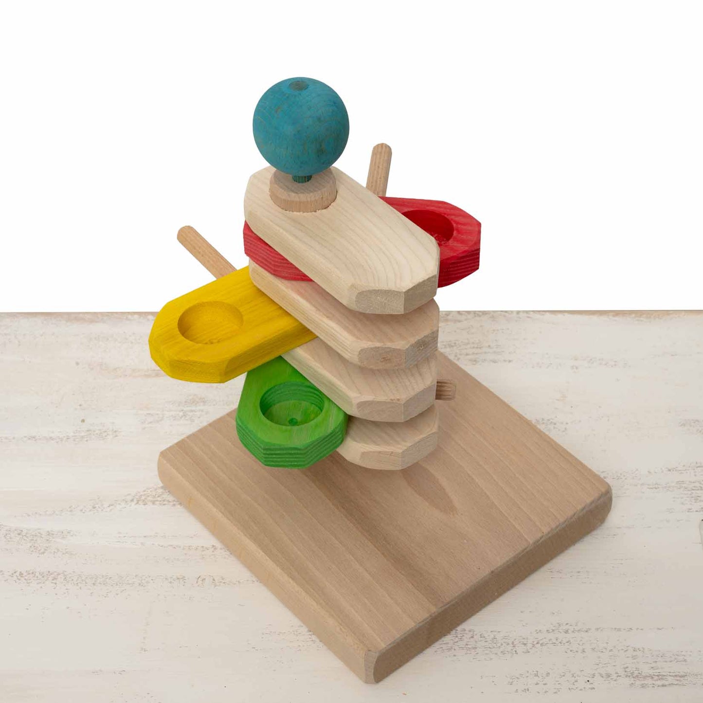 Leckeri Ampel – Intelligenzspielzeug für Papageien
